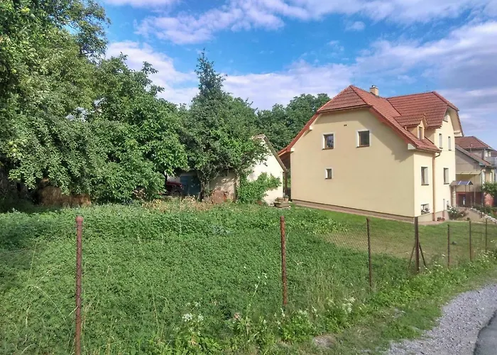 Pod Kalvariou - Rodinny Dom